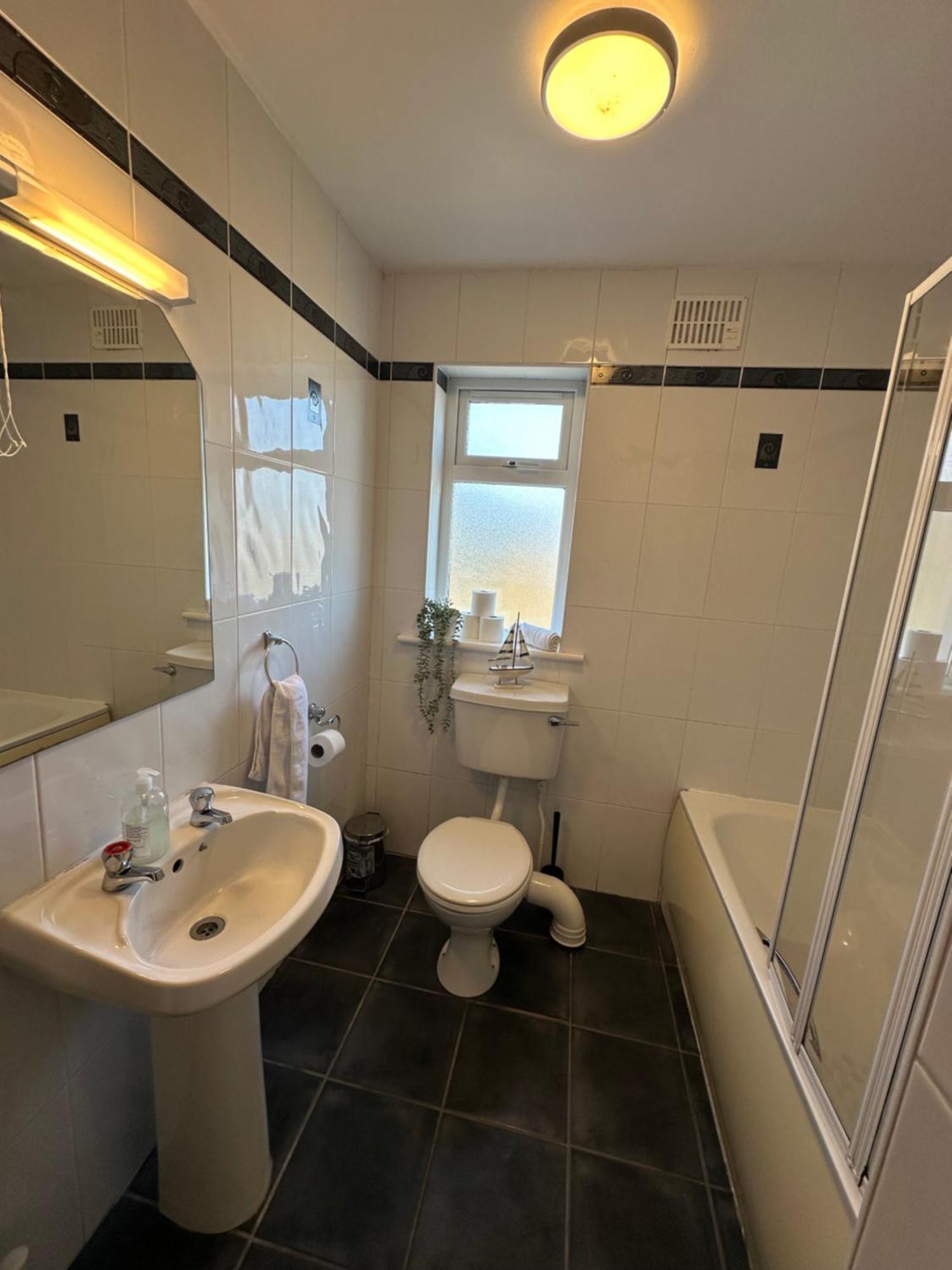 Waterlane Apartments Galway Kültér fotó